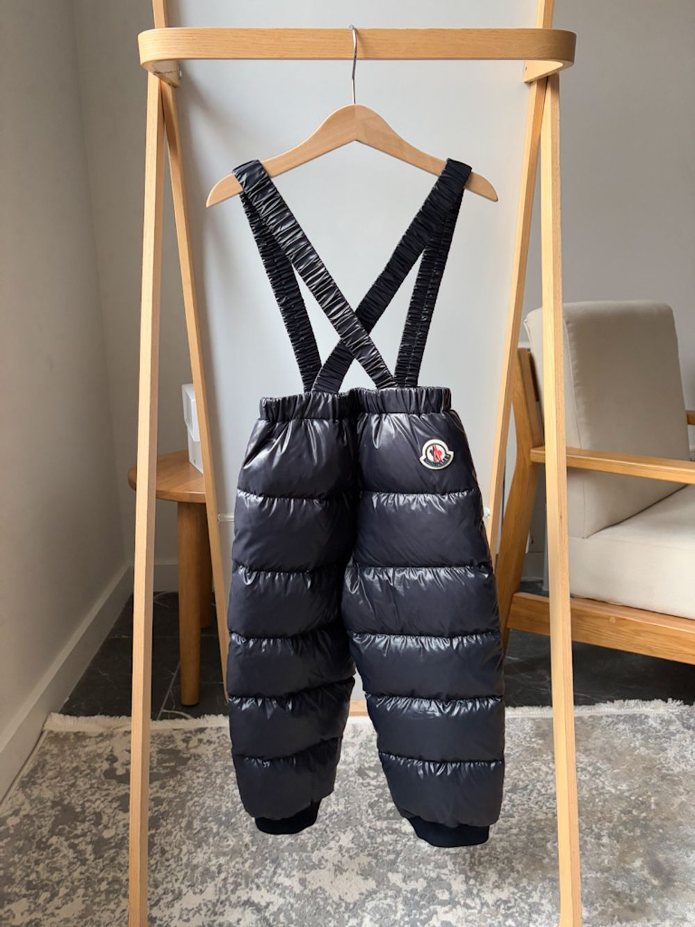Пуховые брюки на лямках Moncler, 98