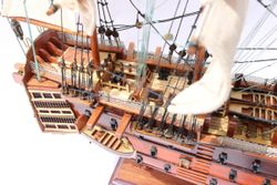 Van Der Heijden Модель парусника HMS Victory, Англия