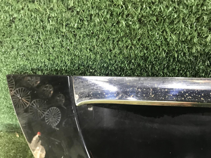 Накладка крышки багажника Lexus LS 4 (2006-2009)