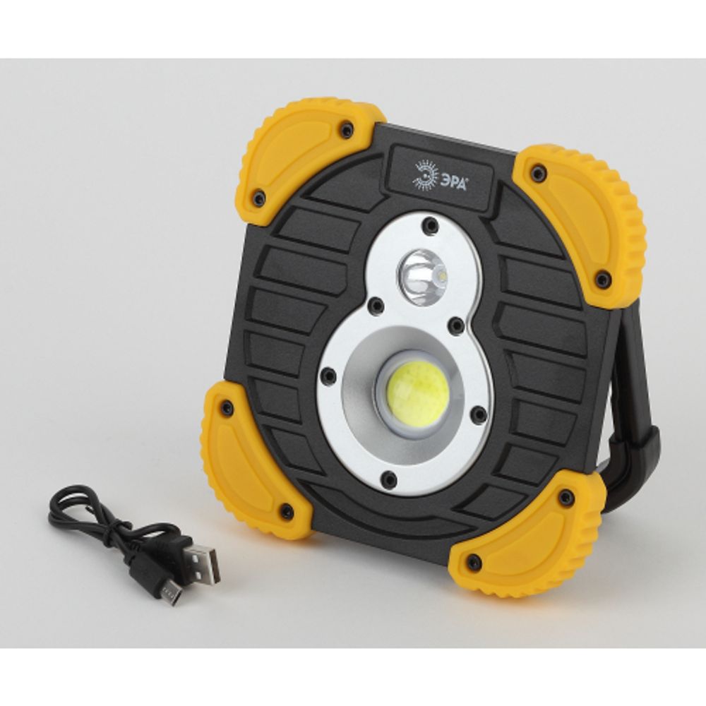Светодиодный фонарь ЭРА PA-801 прожекторный аккумуляторный IPX6 powerbank с диммером