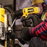 DeWalt DCD716D2-QW аккумуляторный шуруповерт (2 x 2 Ач, ЗУ)
