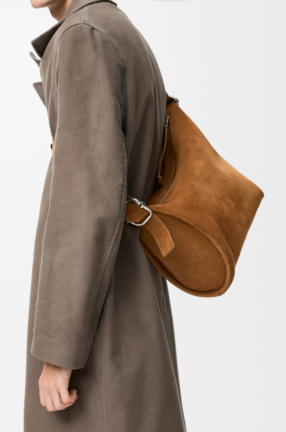 Loewe Сумка-ведро Loop из замшевой телячьей кожи, табачный