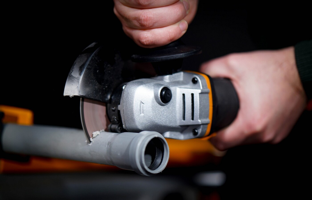 Угловая шлифмашина аккумуляторная WORX WX803