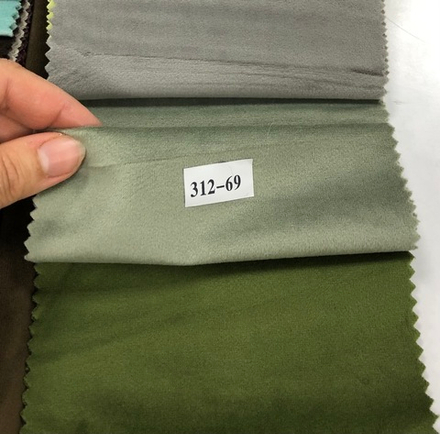 Шторы из однотонного бархата матового, цвет 69