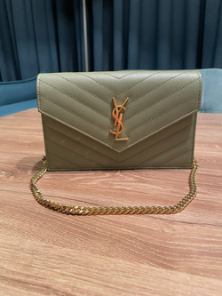 Сумка Saint Laurent Envelope mini
