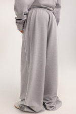 Брюки из трикотажа с кантами