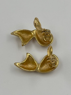 Клипсы с брашировкой Monet