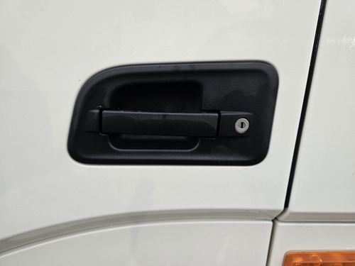 Дверь левая 2023г.