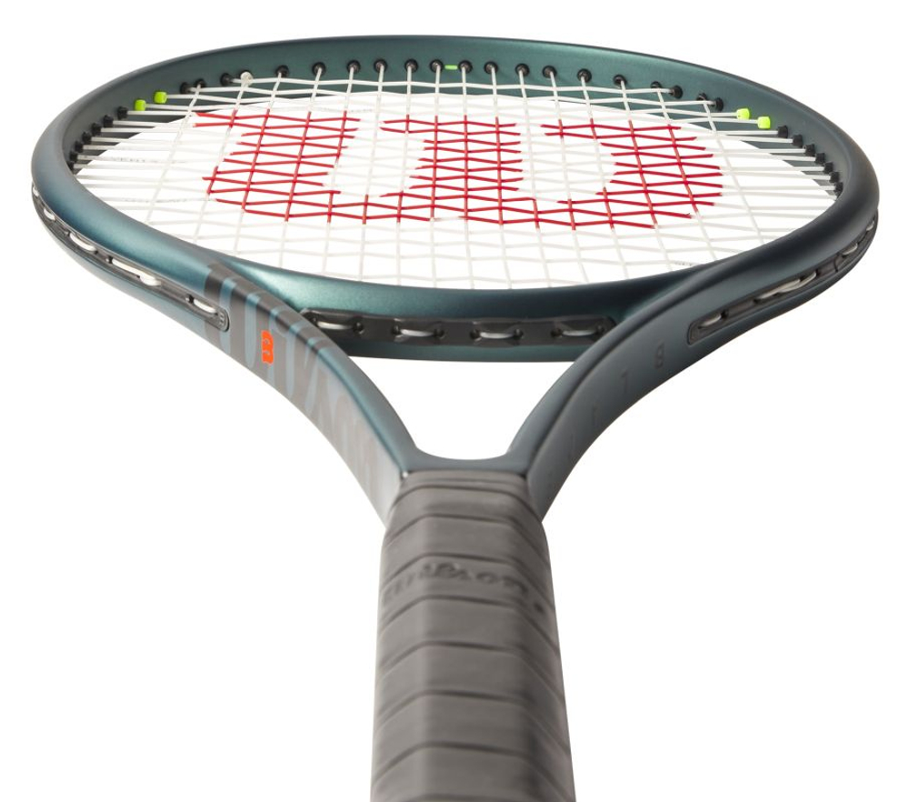 Теннисная ракетка Wilson Blade 100L V9.0