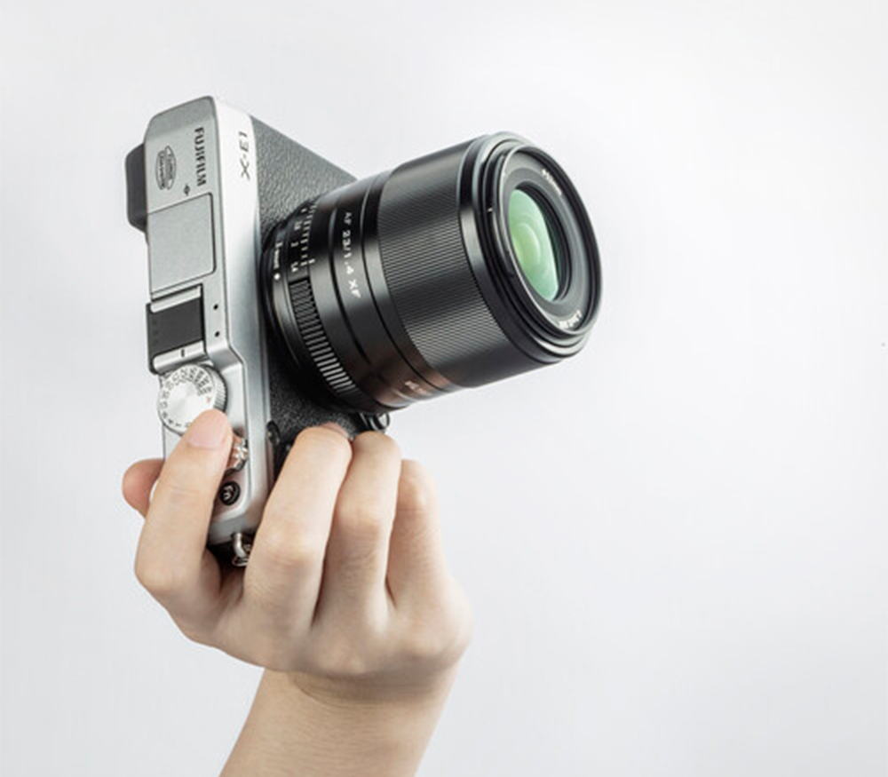 Объектив Viltrox AF 23mm f/1.4 XF Fujifilm черный