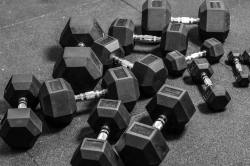 Гантель 15 кг гексагональная