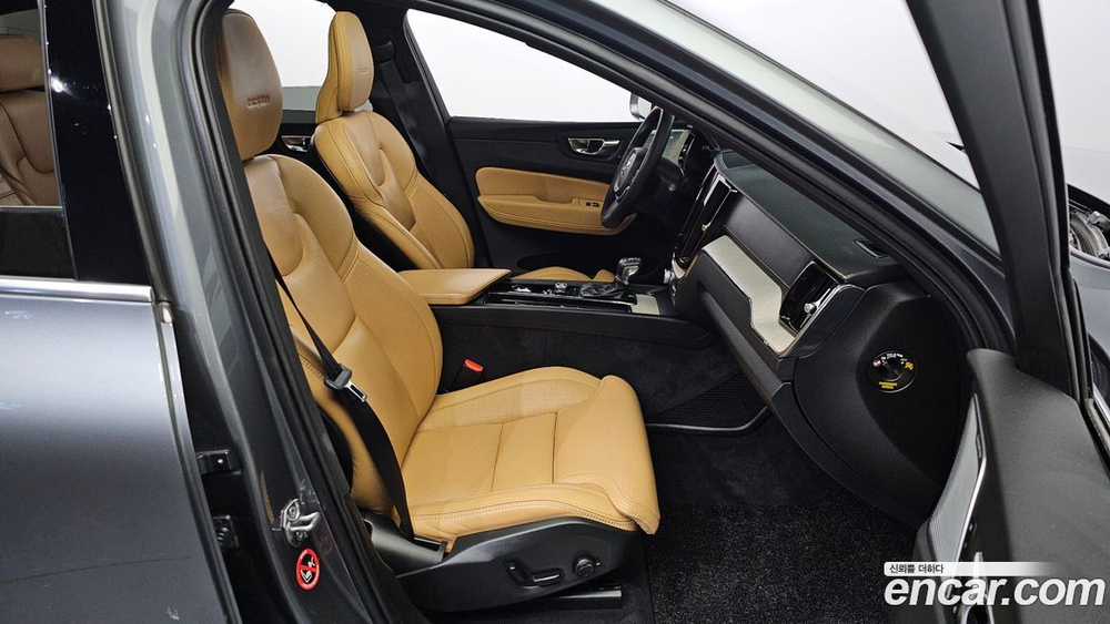 Volvo XC60 2 Generation D5 Inscription (10.2019)