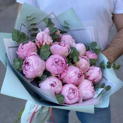 Букет из пионов "Peony Charm"
