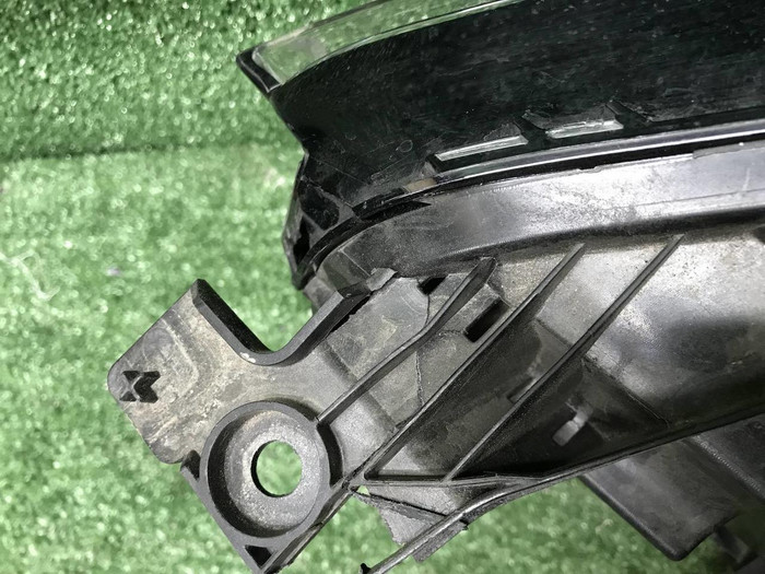 Фара правая Geely Monjaro (2021-н.в.) LED