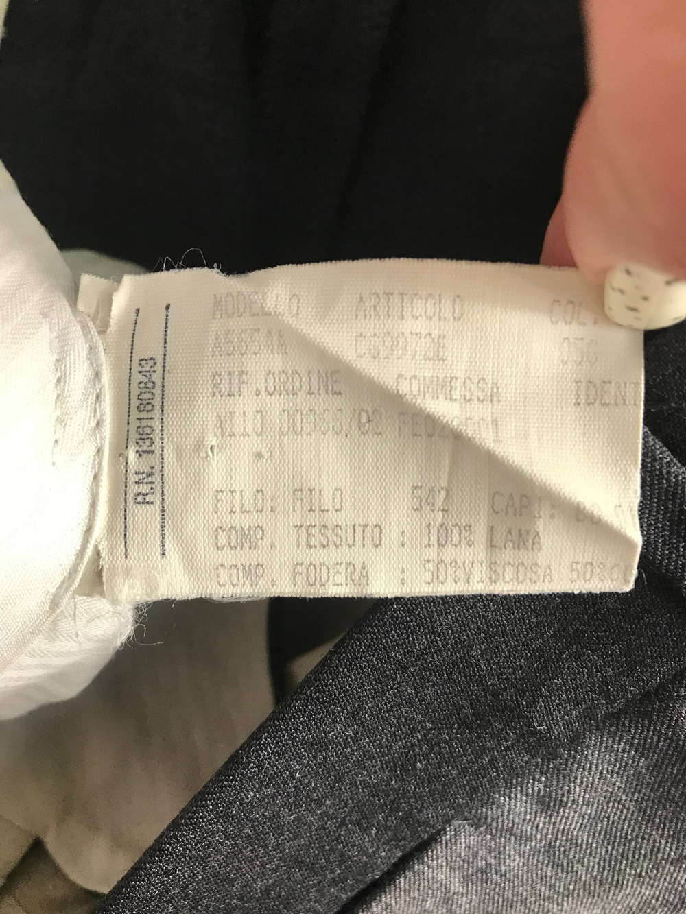 Костюм для делового образа, визуально на 54 размер