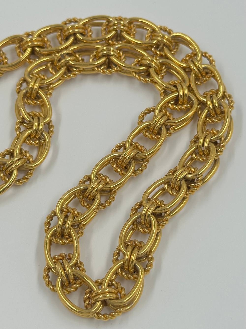 Цепь Anne Klein