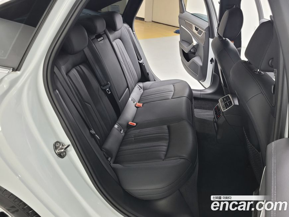 Audi A6 (C8) 40 TDI Quattro Premium (12.2021)