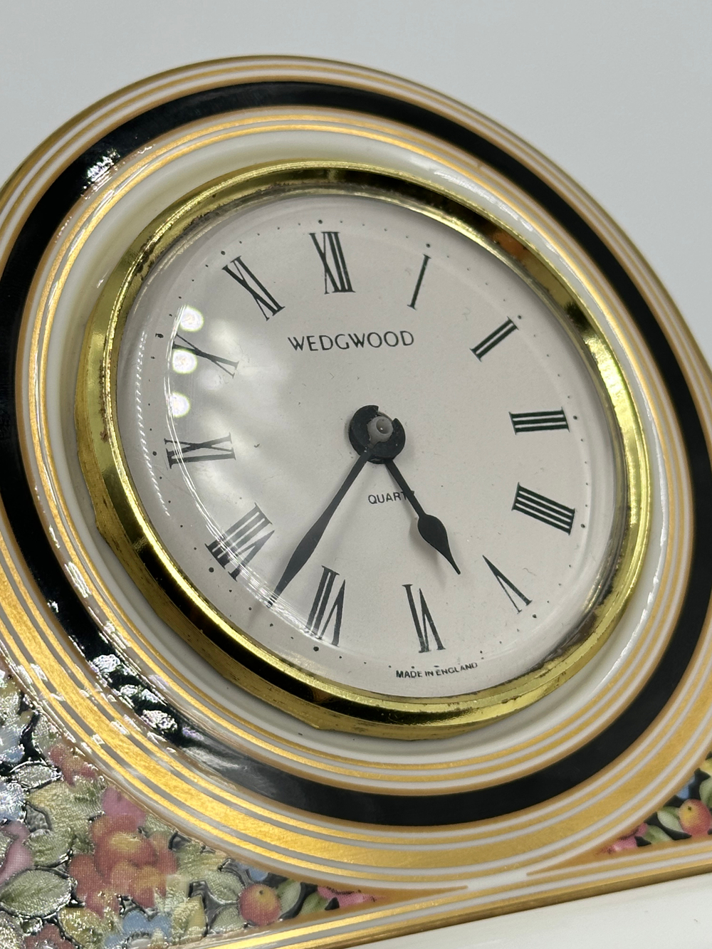 Часы Wedgwood, Clio