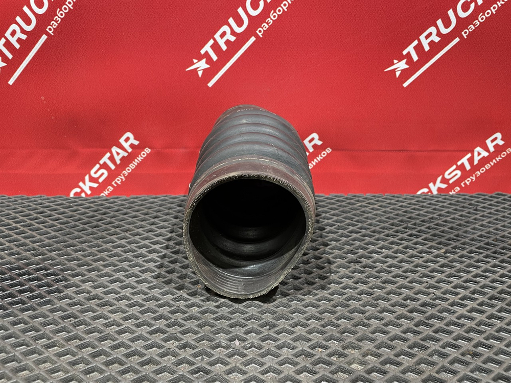 Патрубок интеркулера