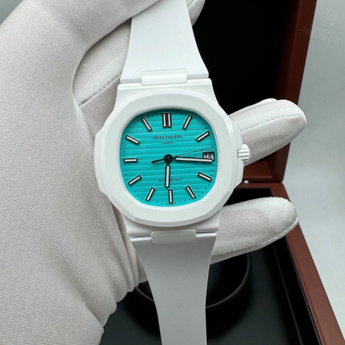 Часы Patek Philippe Nautilus White Ceramica 40