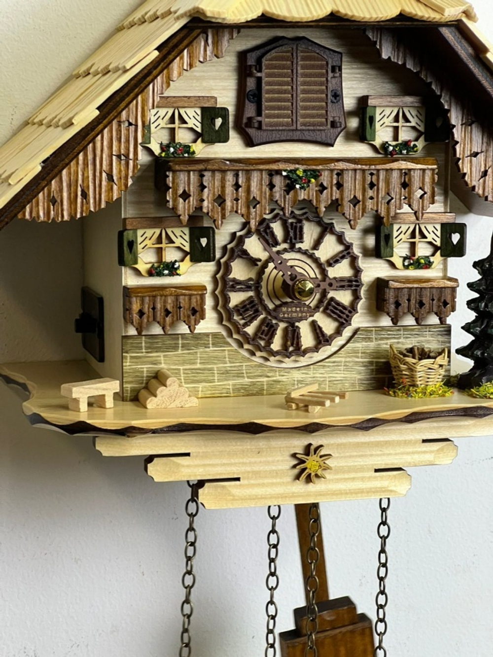 Настенные часы с кукушкой Sars T5001-8M