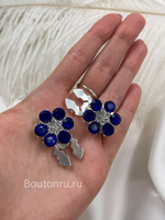 Накладка на пуговицу серебряные в форме цветка с синими стразами