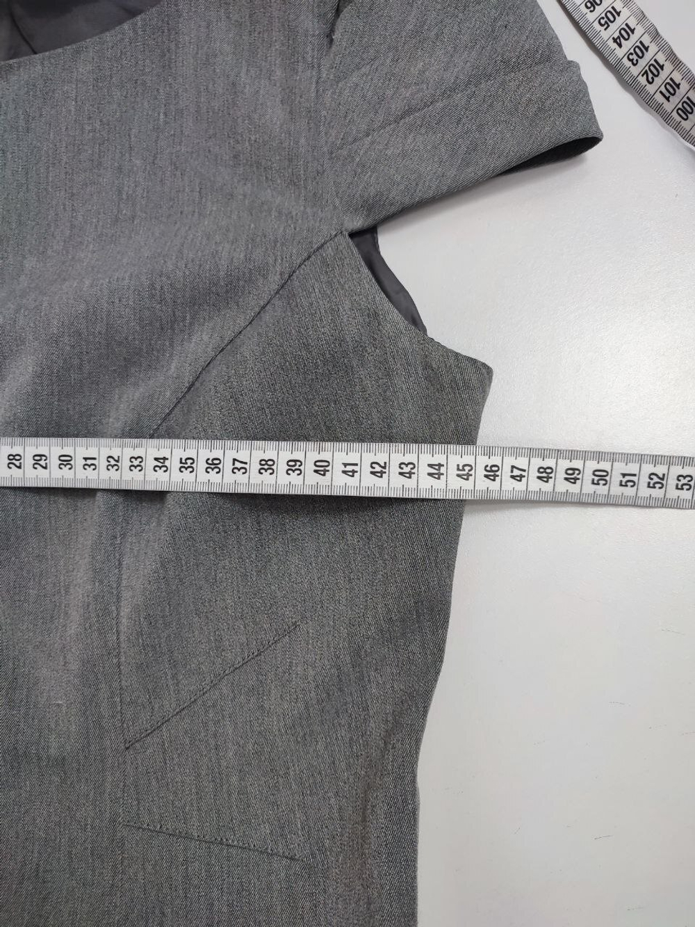 Платье Oodji серое 42 размер