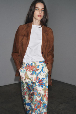 ZARA УКОРОЧЕННЫЕ РАСКЛЕШЕННЫЕ БРЮКИ С ЦВЕТОЧНЫМ ПРИНТОМ ZW COLLECTION, РАЗНОЦВЕТНЫЙ