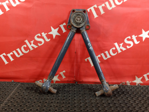 Тяга реактивная V-образная