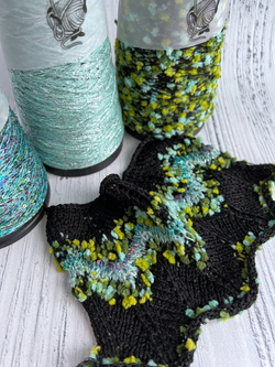 Трикотажная пряжа для вязания CARIOKA