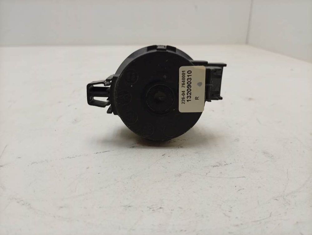 LAVALOGIC1810 кт33 Прессостат для стиральных машин Electrolux Zanussi AEG 132090310 б/у