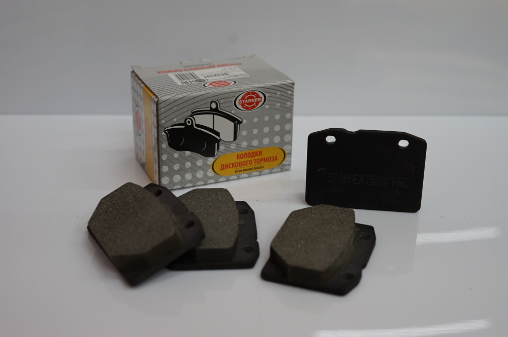 Колодки тормозные передние STARNER S532101 для ВАЗ 2101-07