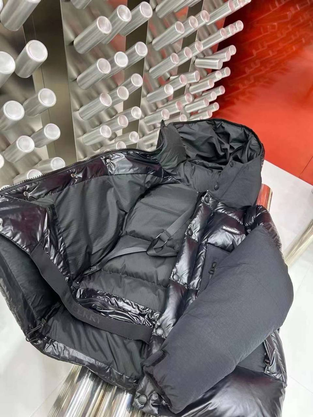 Пуховик Burberry
