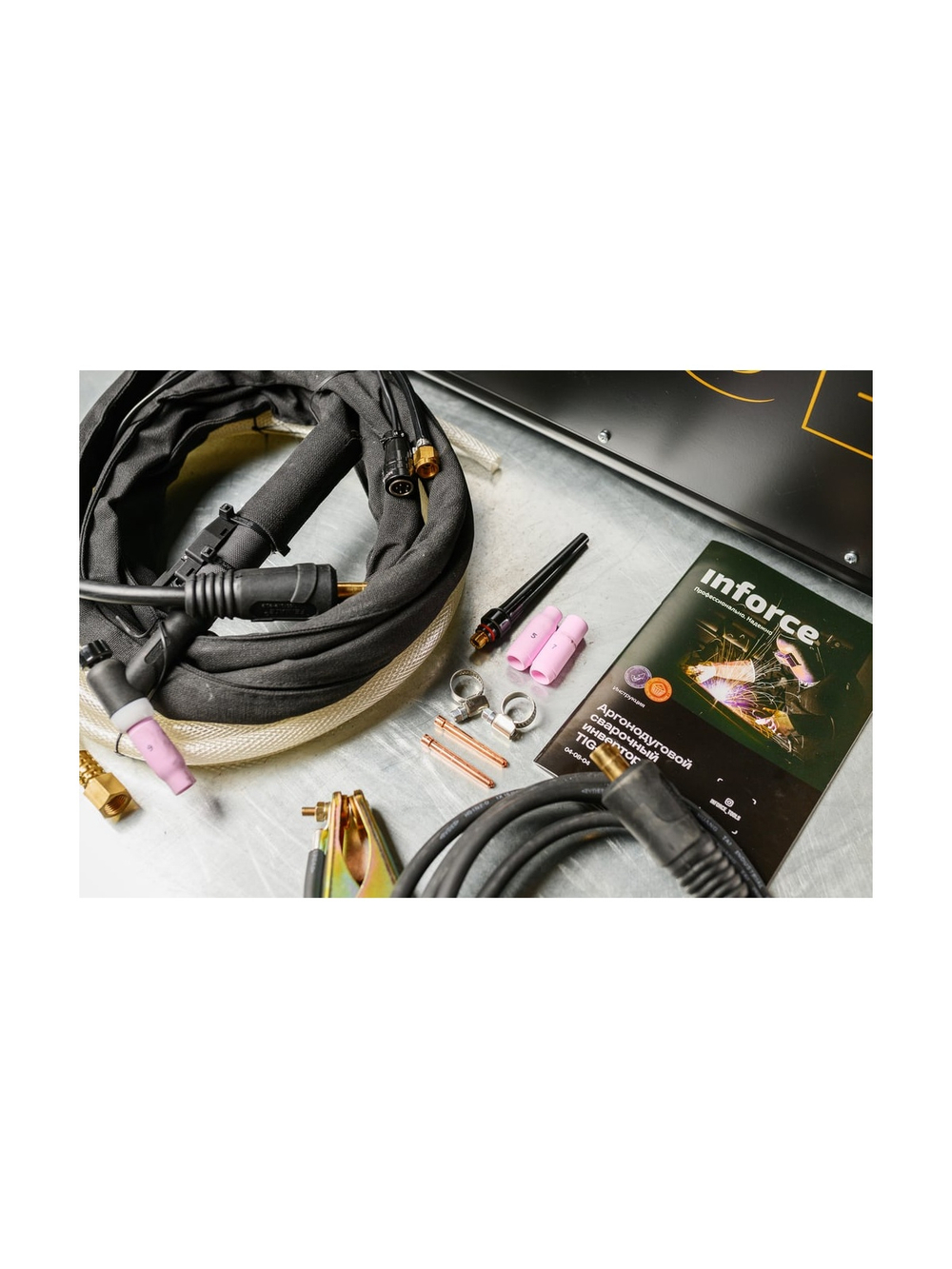 Аргонодуговой сварочный инвертор (200 А; поджиг HF; Pulse, ПВ 75%) Inforce TIG-200 04-08-04