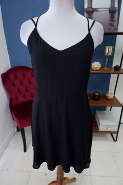 Платье Bershka на тонких бретелях 48 размер