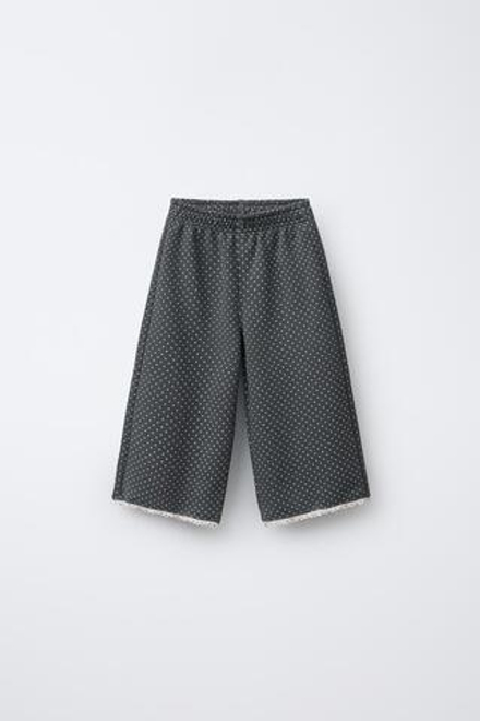ZARA БРЮКИ-КЮЛОТЫ ИЗ МЯГКОЙ ТКАНИ С ПРИНТОМ И КРУЖЕВОМ, СЕРЫЙ