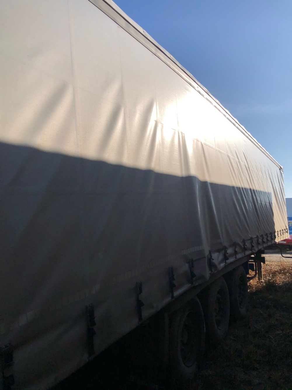 Krone SD Полуприцеп шторный SD