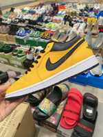 Jordan 1 Low University Gold