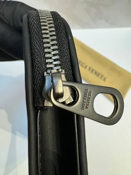 Клатч кожаный Bottega Veneta
