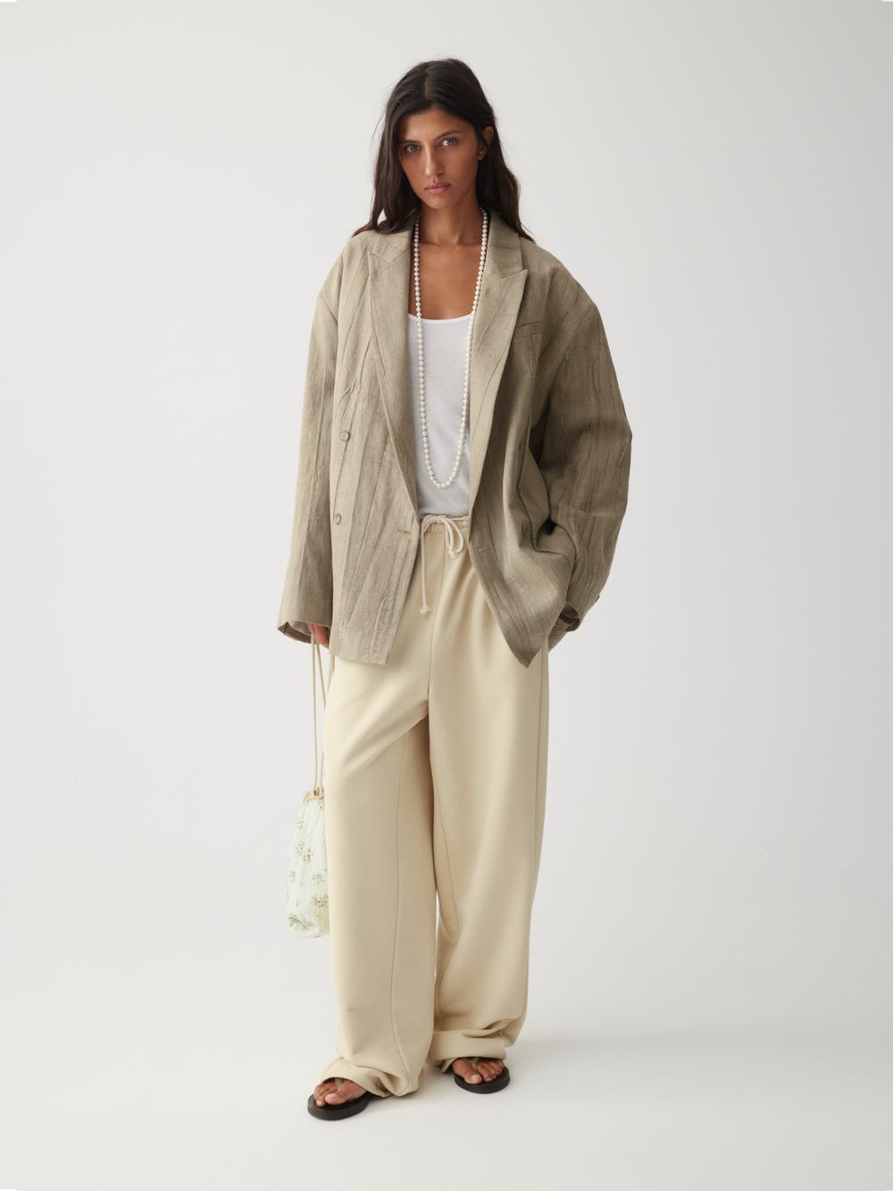 Жакет двубортный