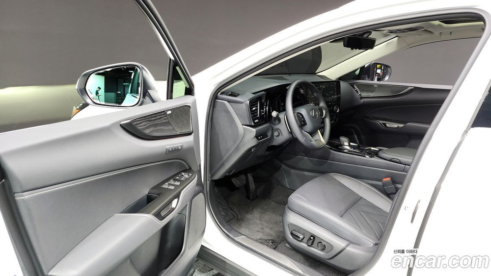 Lexus NX350h 2 Generation Luxury (11.2023)