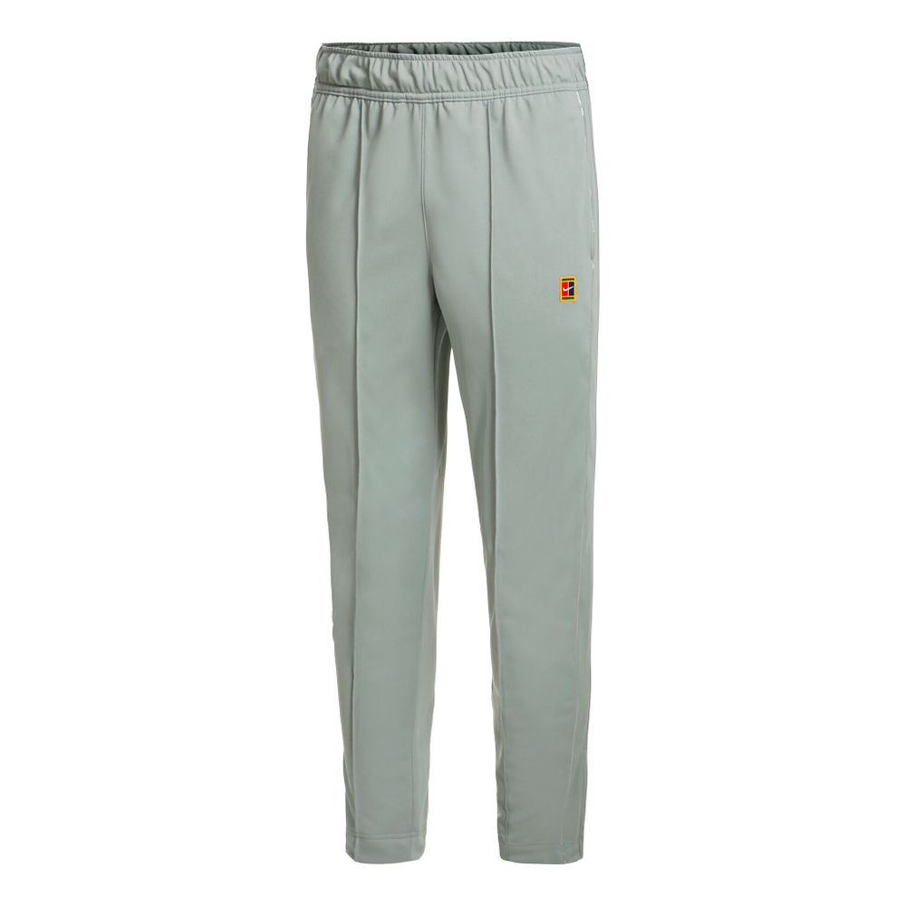 Nike court joggers shop