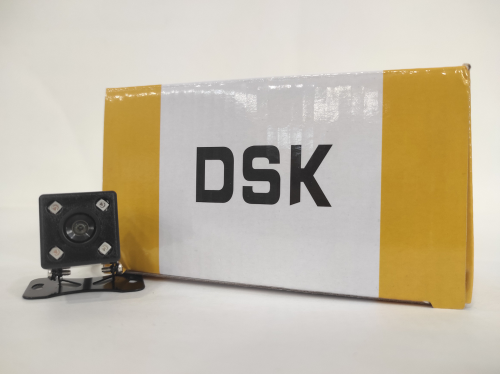 Камера заднего вида DSK инфракрасная 4 IR