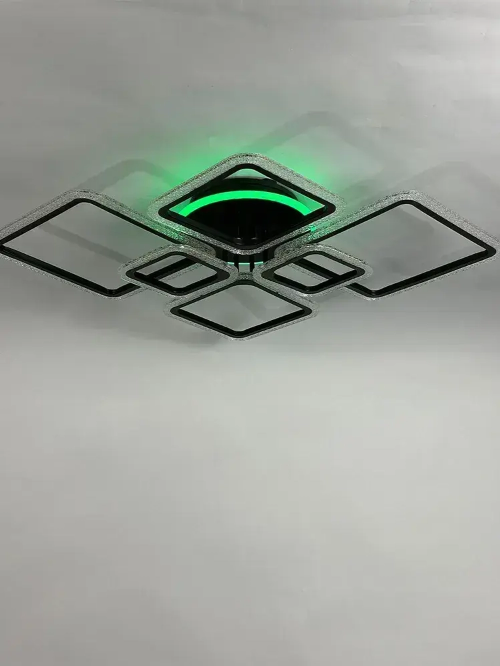 Неолайт люстра потолочная светодиодная с пультом черная RGB-подсветка музыкальная колонка SF8002/7C-BK-RGB