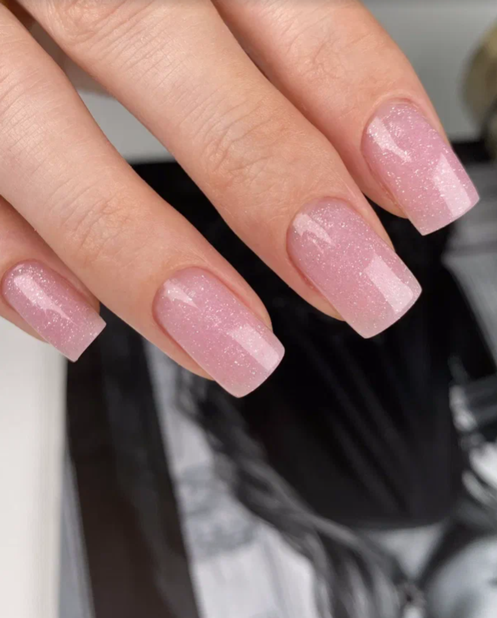 Lovia Cure Shock Builder Gel Love - Гель моделирующий светоотражающий розовый