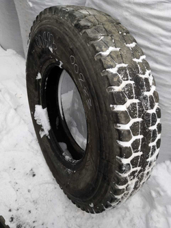 12.00R24 Pirelli TG85 шина б/у