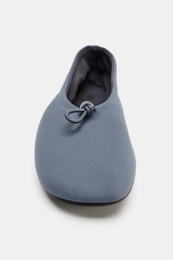 ZARA БАЛЕТКИ ИЗ НЕОПРЕНА С РЕМЕШКОМ, СИНИЙ