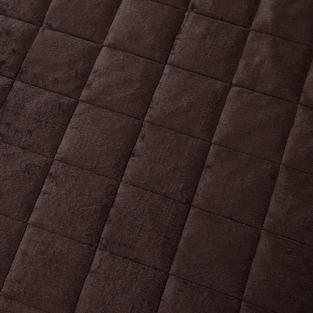 Велюровое покрывало в клетку и две наволочки OVL003