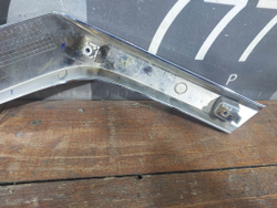 Накладка переднего бампера левая Pajero Sport 3 15-21 Б/У Оригинал 6407A153