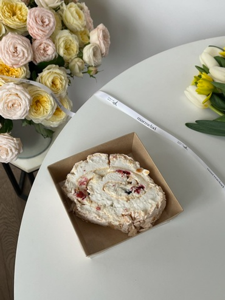 Меренговый рулет